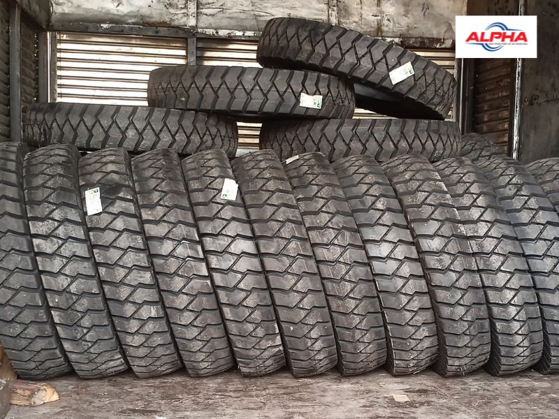 cách phân biệt lốp xe nâng chính hãng